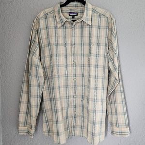 Men's Patagonia- Long Sleeves Sun Stretch Shirt- NWOT